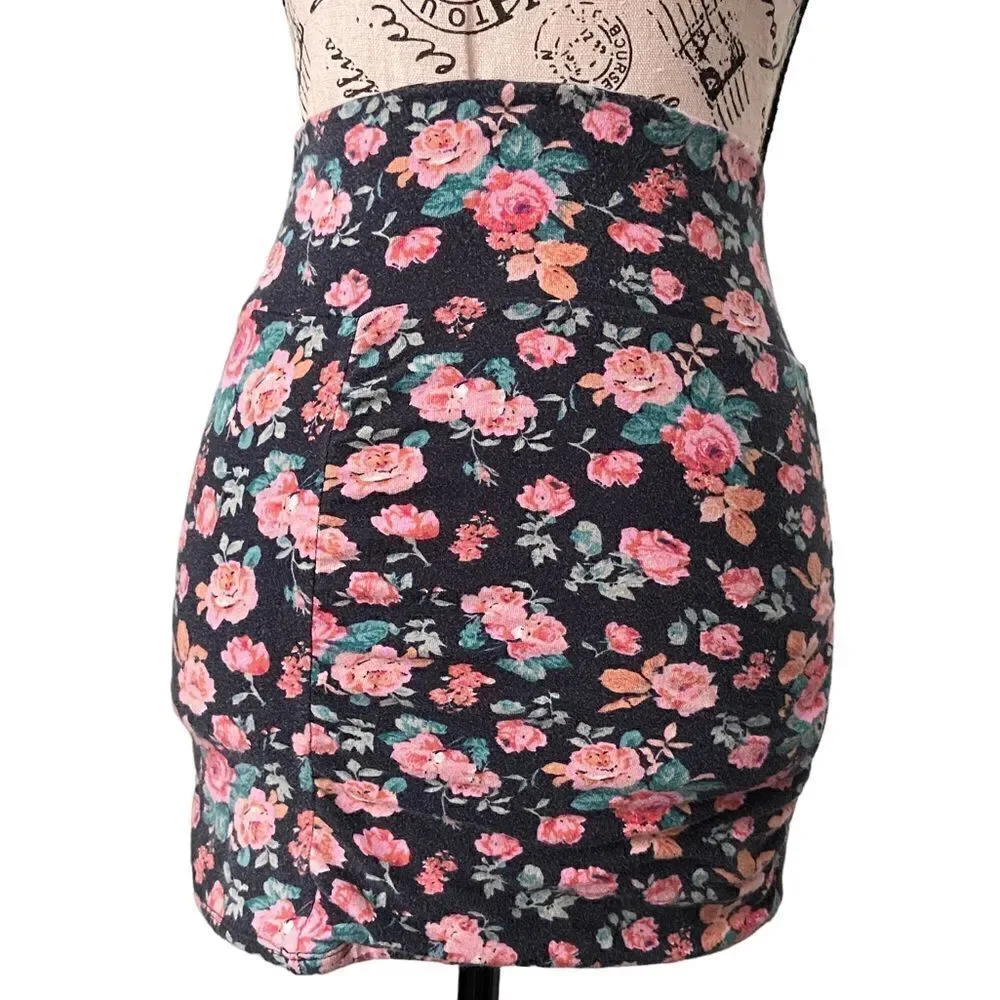 Free People Floral Ruched Fitted Mini Skirt in Size XS